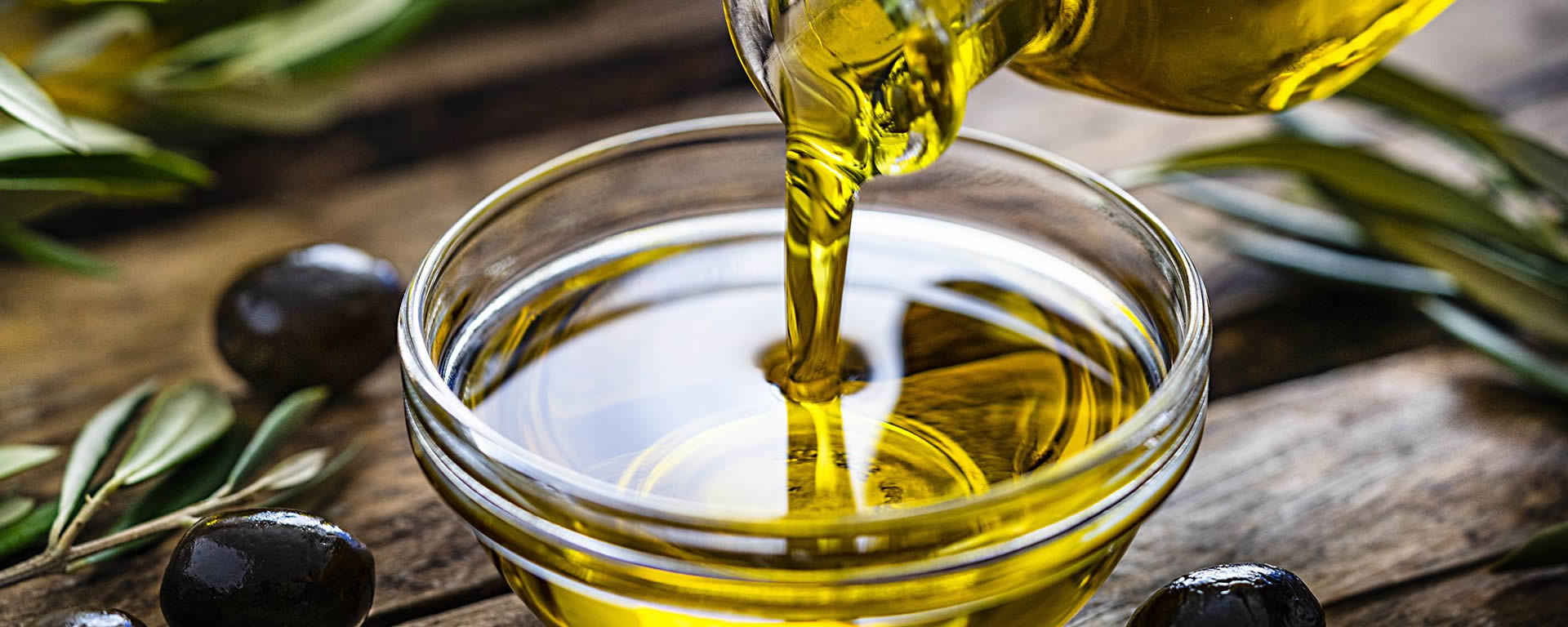 Read more about the article Tauche ein in die Welt der Aromen – Nocellara del Belice Olivenöl von Greengold Import